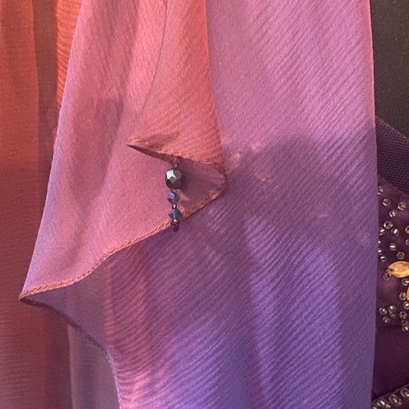 Luxe by Arden B Beaded Tank Top and Kimono Jacket - Picture 2 of 13